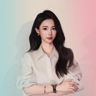 刘叮铃🔔轻奢女装抖音达人头像