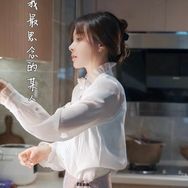 空姐秋雅（东北第一内向）抖音达人头像