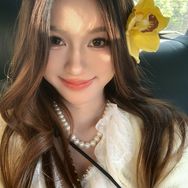 Ananas吃一半抖音达人头像