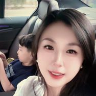 住在韩国的渔村姑娘☀️💫抖音达人头像