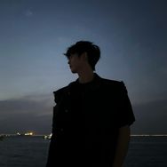 俊羽抖音达人头像