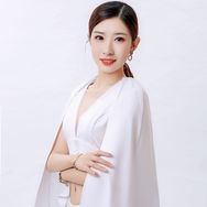 海璐姐小号抖音达人头像