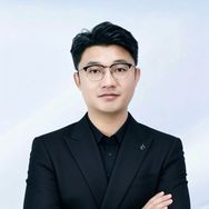 王老师-韩国Dyesoo联合创始人抖音达人头像