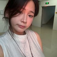 莓莓（偷吃中～）抖音达人头像