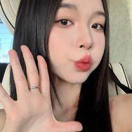 女明猩粥粥💅（重生版）抖音达人头像