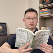 刘爸选书抖音达人头像