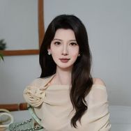 SHE西西抖音达人头像