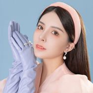 歌手小曼只要你还需要我抖音达人头像