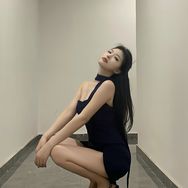 🍂糕冷小美抖音达人头像