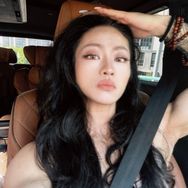 🔱小仙不练腿抖音达人头像