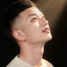 @贵州小杨🎵坤gg抖音达人头像