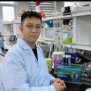 营养师洋哥成长大测评抖音达人头像