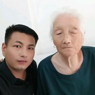 正义和奶奶抖音达人头像
