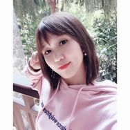 施华吃喝玩乐抖音达人头像