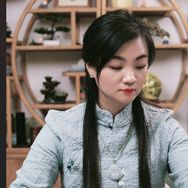 女侠说人性智慧抖音达人头像