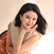 雪妮Cheryl抖音达人头像