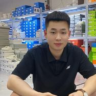 洋弟专柜鞋仓抖音达人头像