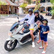 🇨🇳普吉岛老黑🇹🇭²⁰²⁶抖音达人头像