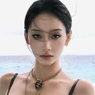 成西梅抖音号头像