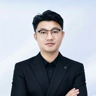 王老师-韩国Dyesoo联合创始人抖音达人头像