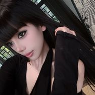 椰椰YeYe抖音达人头像