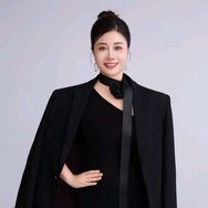 笑姐面部古法驻颜抖音达人头像