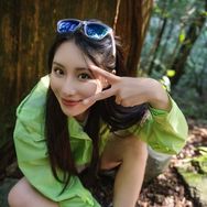 户外女明星抖音达人头像