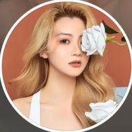 佳姐爱溜达抖音达人头像