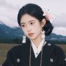 小小艳🍊抖音达人头像