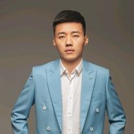 吴老二（黢黑大队）抖音达人头像