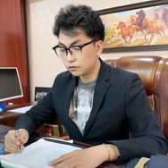 疯狂欧弟哥抖音达人头像
