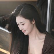 小怡爱测评抖音达人头像