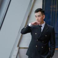 小雨玩车抖音达人头像