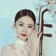 二胡🌸佳音抖音达人头像