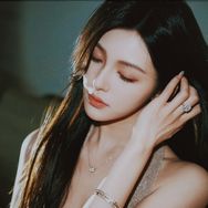 小雪花抖音达人头像