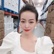九月的汣抖音达人头像