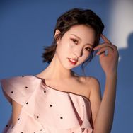 奔跑的张萌儿抖音达人头像