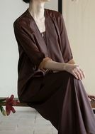 苏杭灵瑶丝绸女装抖音达人头像