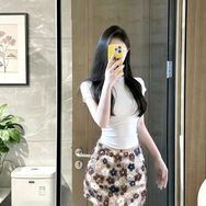 初鸿小二抖音达人头像