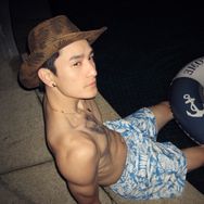 政宇HUNK抖音达人头像