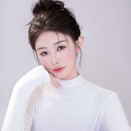 周粥 🌊抖音达人头像