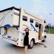 梦梦房车旅行抖音达人头像