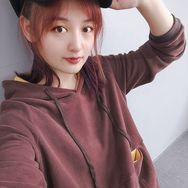 墨依雪女装抖音号头像