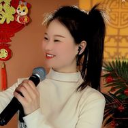 茜茜🎙️⁹⁸²⁵抖音达人头像