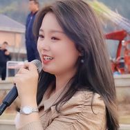 我是77🎤抖音达人头像