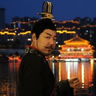 秦武大王（试播中…）抖音达人头像