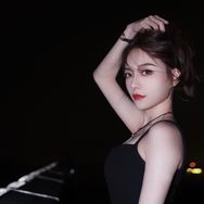吃不胖的小鸭梨抖音达人头像