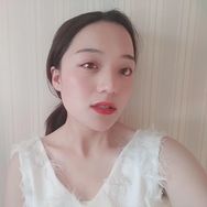 打嘴姐（带娃发疯版)抖音达人头像