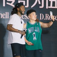 偏爱罗斯SJSMH抖音达人头像