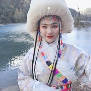 沐瑶抖音达人头像